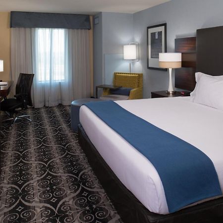 Holiday Inn Express & Suites Kansas City Airport By Ihg Exteriér fotografie