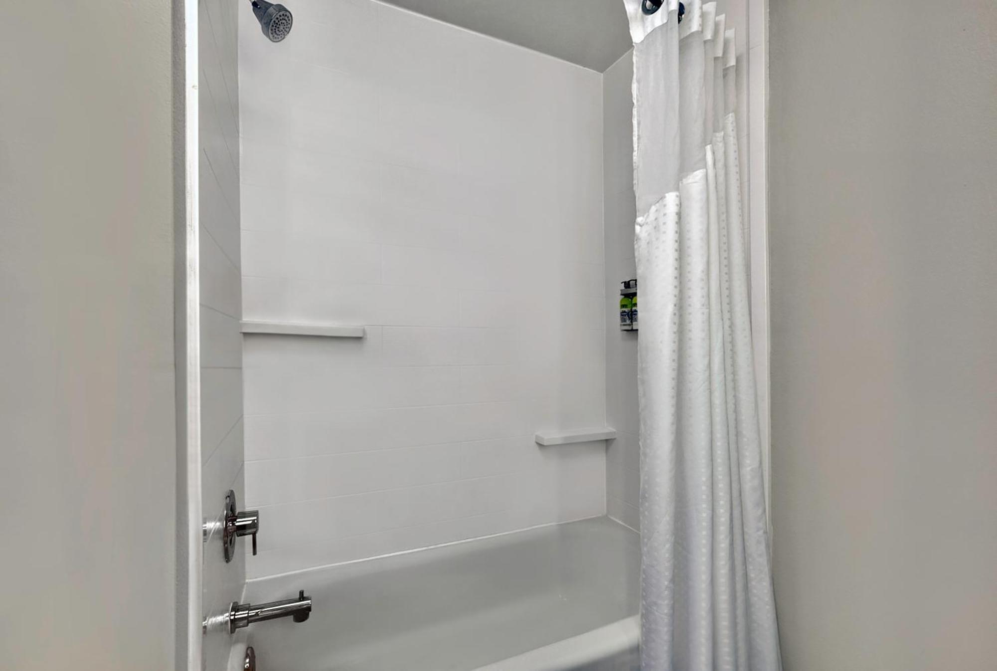 Holiday Inn Express & Suites Kansas City Airport By Ihg Exteriér fotografie