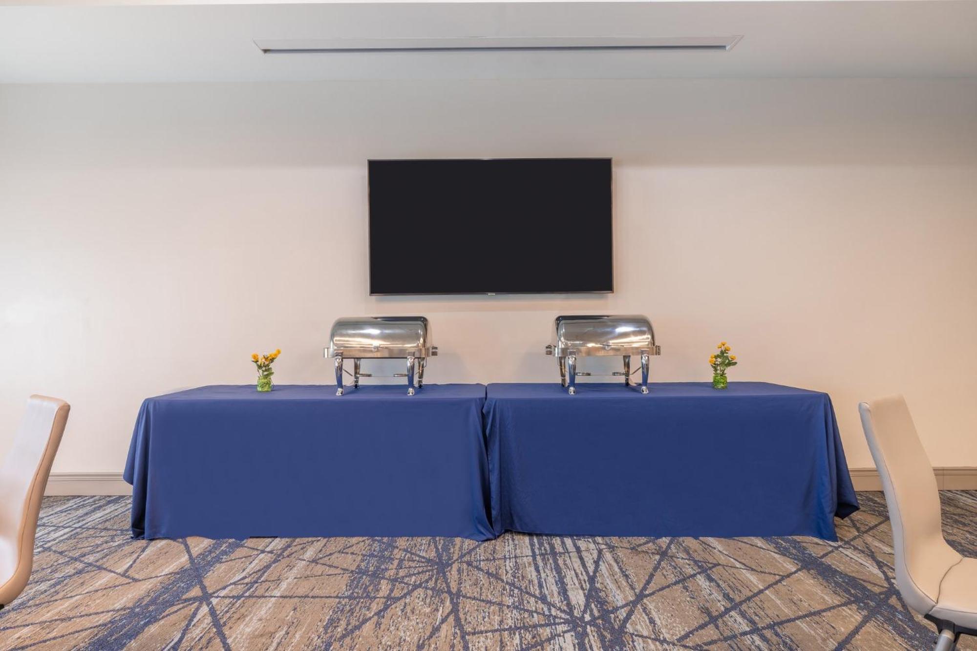 Holiday Inn Express & Suites Kansas City Airport By Ihg Exteriér fotografie