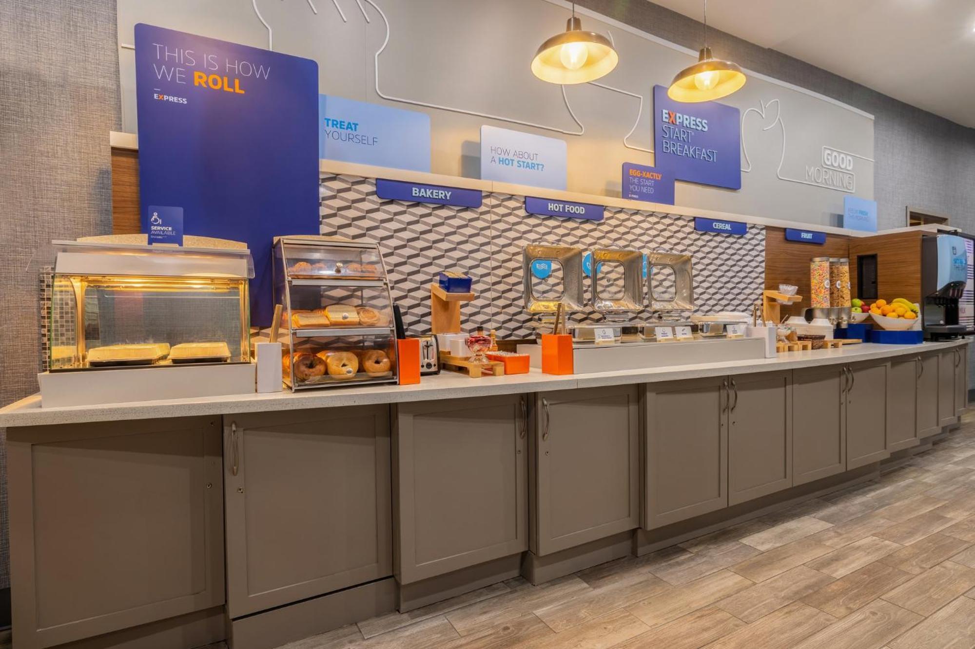 Holiday Inn Express & Suites Kansas City Airport By Ihg Exteriér fotografie