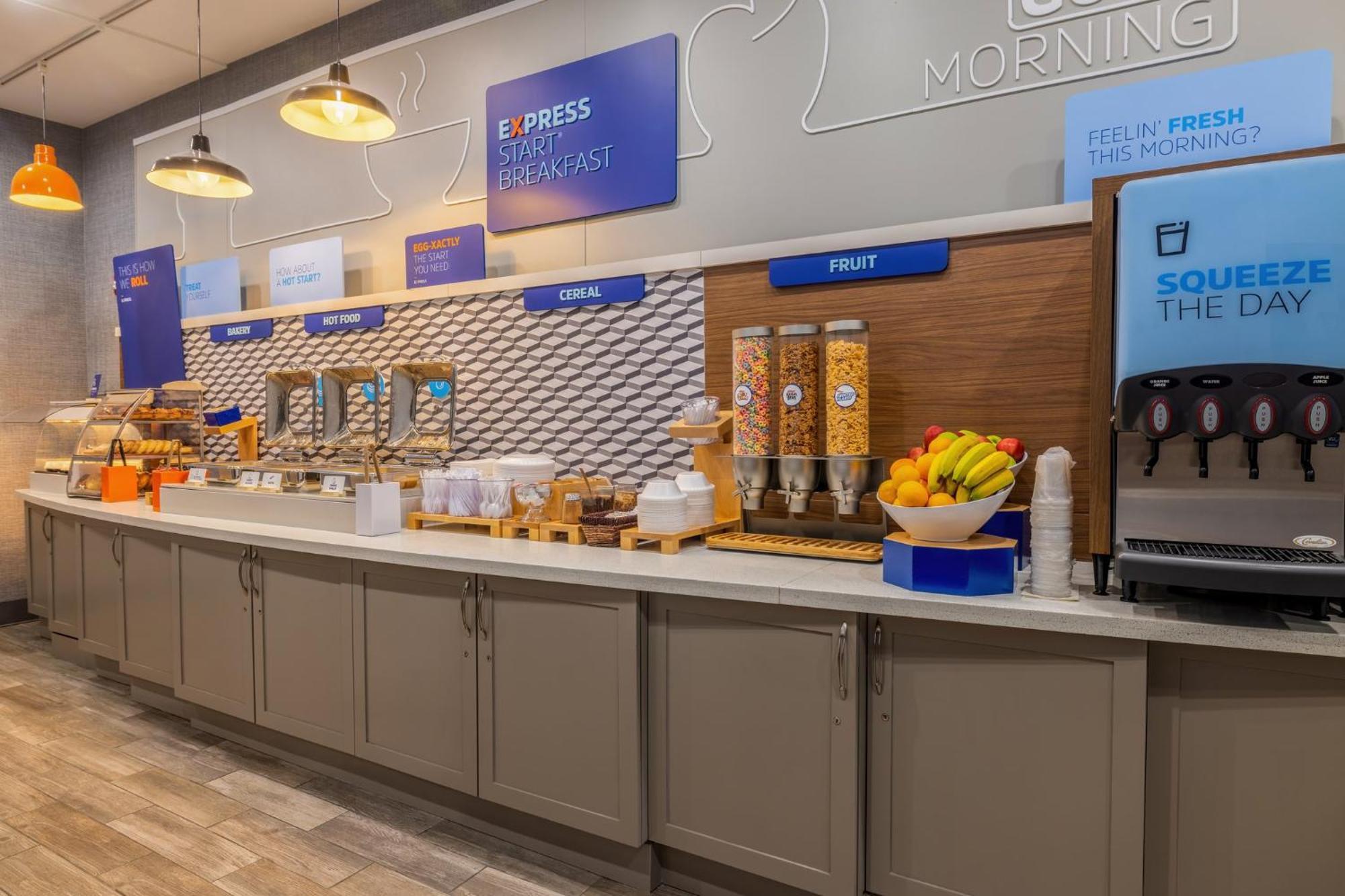 Holiday Inn Express & Suites Kansas City Airport By Ihg Exteriér fotografie