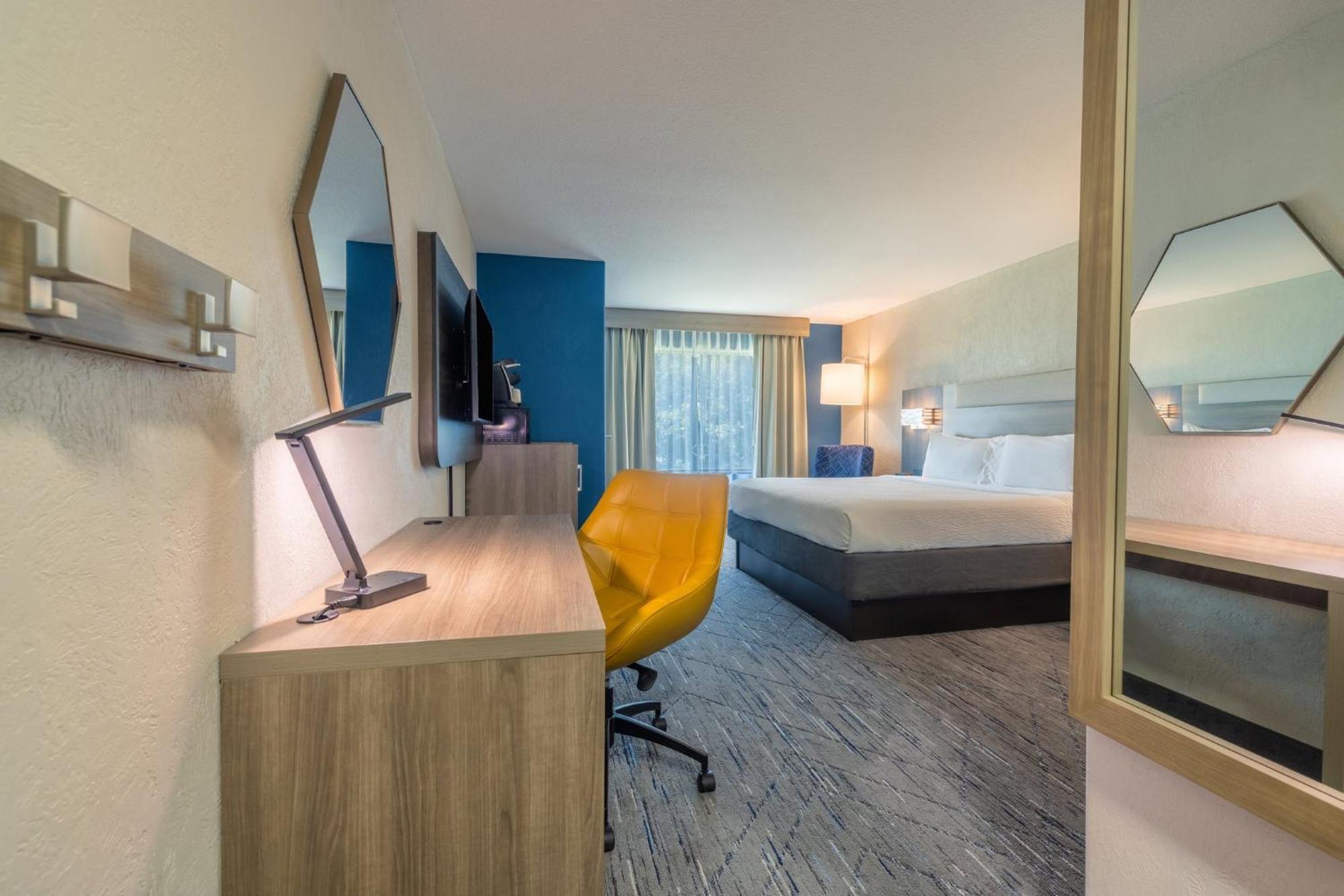 Holiday Inn Express & Suites Kansas City Airport By Ihg Exteriér fotografie