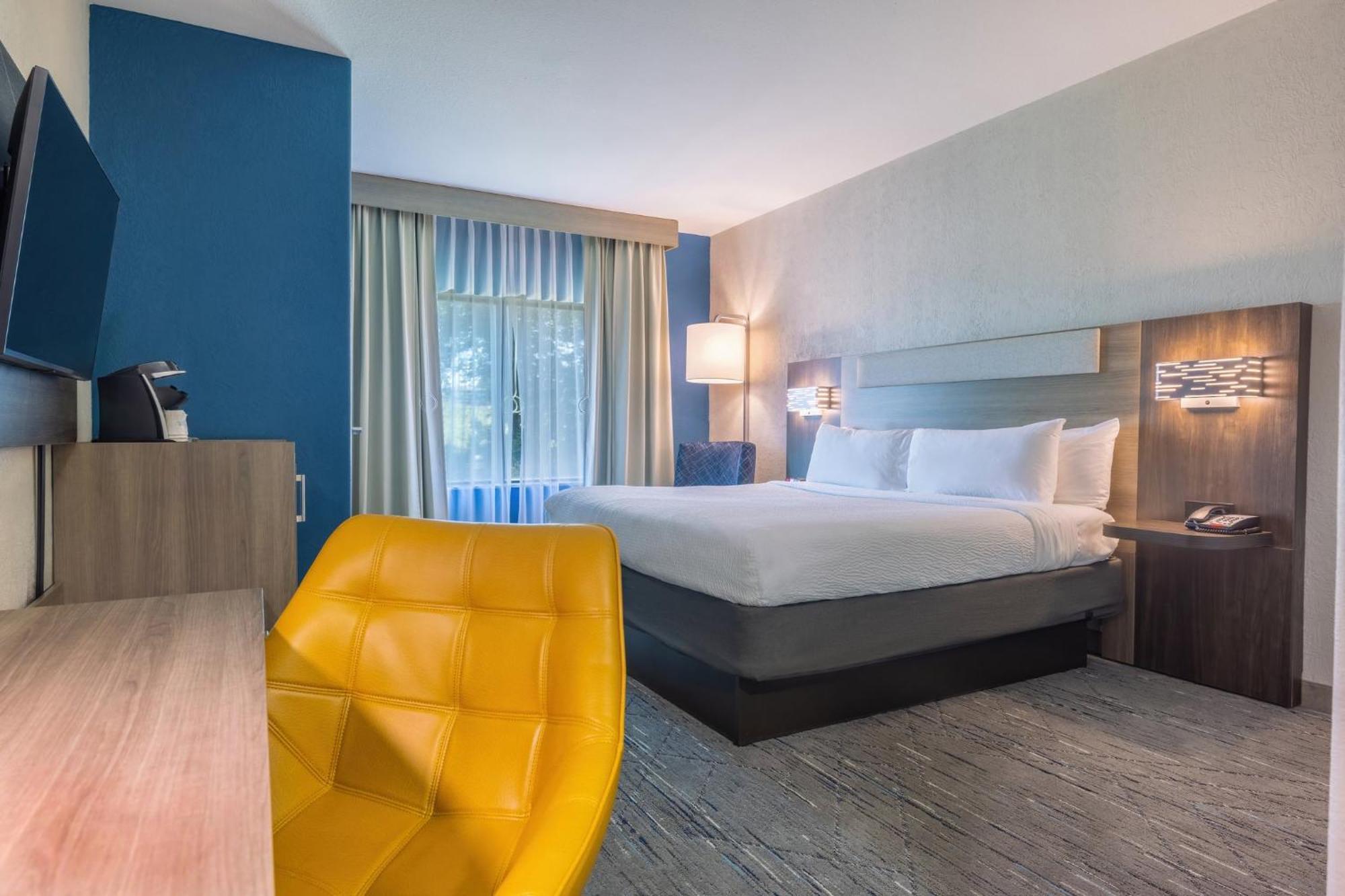 Holiday Inn Express & Suites Kansas City Airport By Ihg Exteriér fotografie